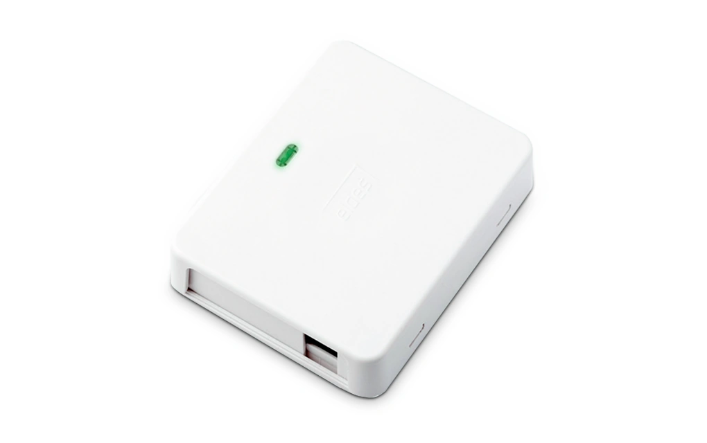 Communicator and remote control device ESIM452 4G LTE 5 inputs 2 releeoutputs