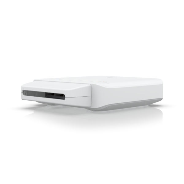 Switch USW-Flex 4 GbE PoE+ sise-/välistingimustes