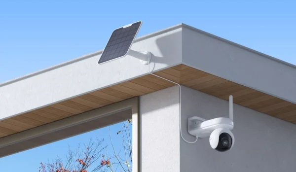 Reolink Altas PT Ultra security camera