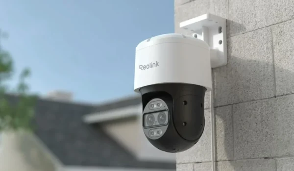 Reolink TrackMix PoE security camera
